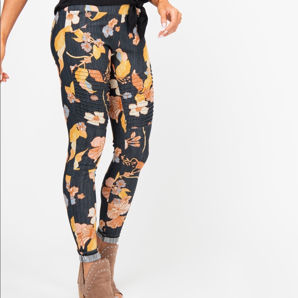 Moto Jegging botanical black floral - Picture 3 of 4